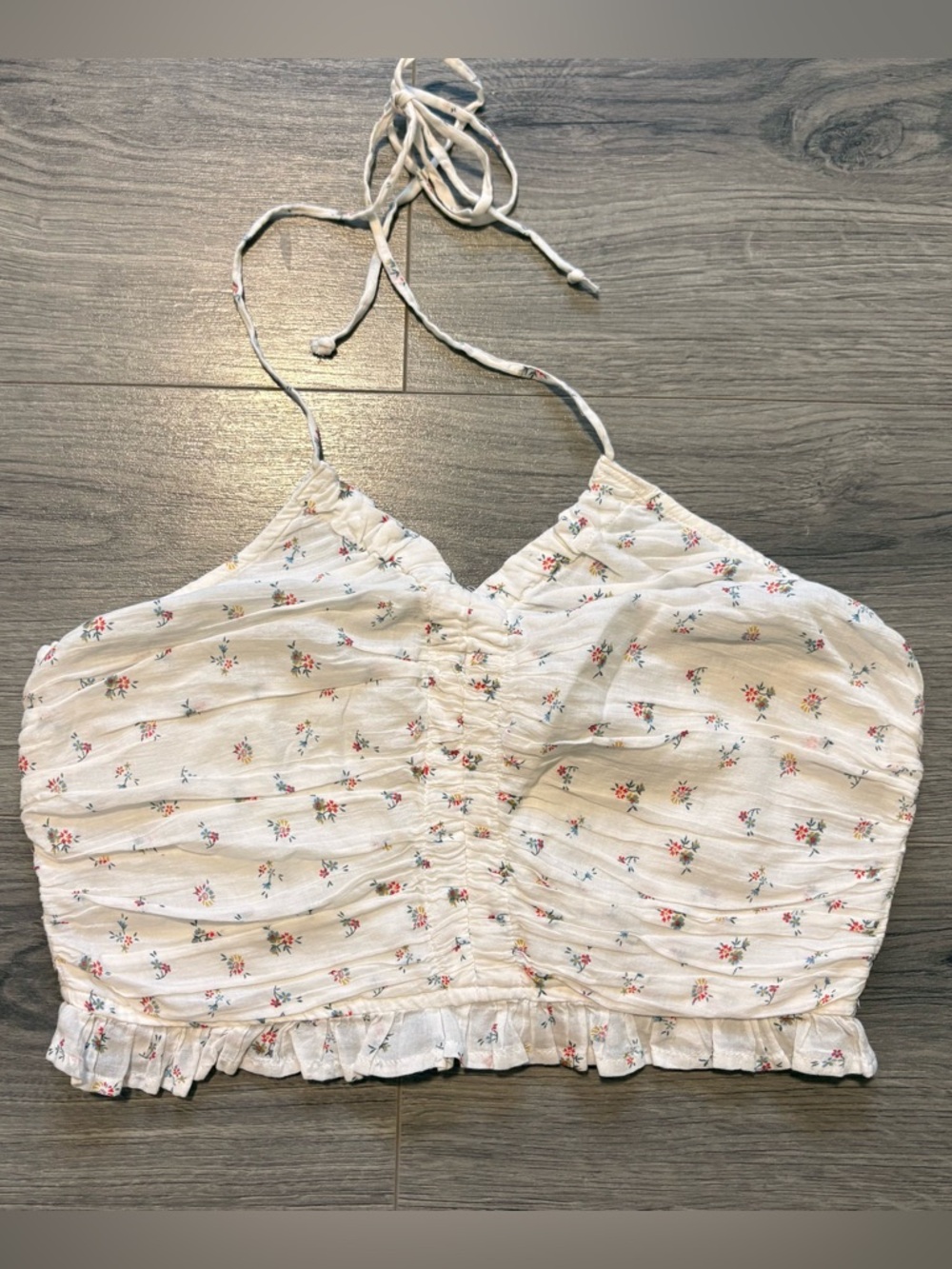American Eagle Outfitters Cotton White Floral Ruched Halter Crop Top - Picture 1 of 4